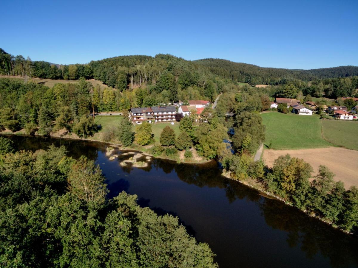 Gasthof Pension Fischerstueberl Blaibach Exterior photo